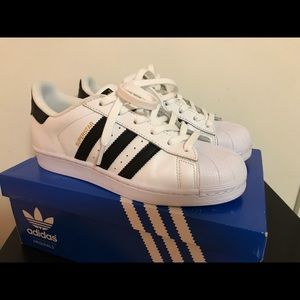 Adidas Superstar